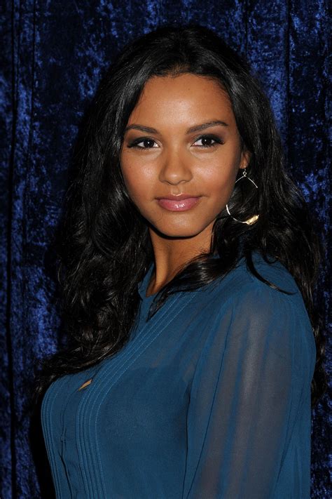 The ratio of oil treatment to oil may vary depending on your cars type of engine. . Hot jessica lucas